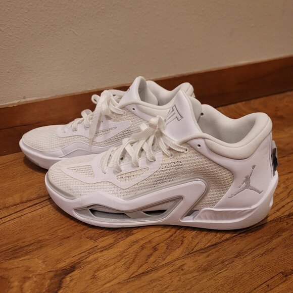 Jordan Tatum 1 size 10 🔥 WORN ONCE INDOORS - Picture 1 of 8